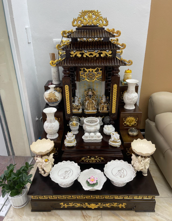 Điểm nổi bật của bàn thờ thần tài 600k